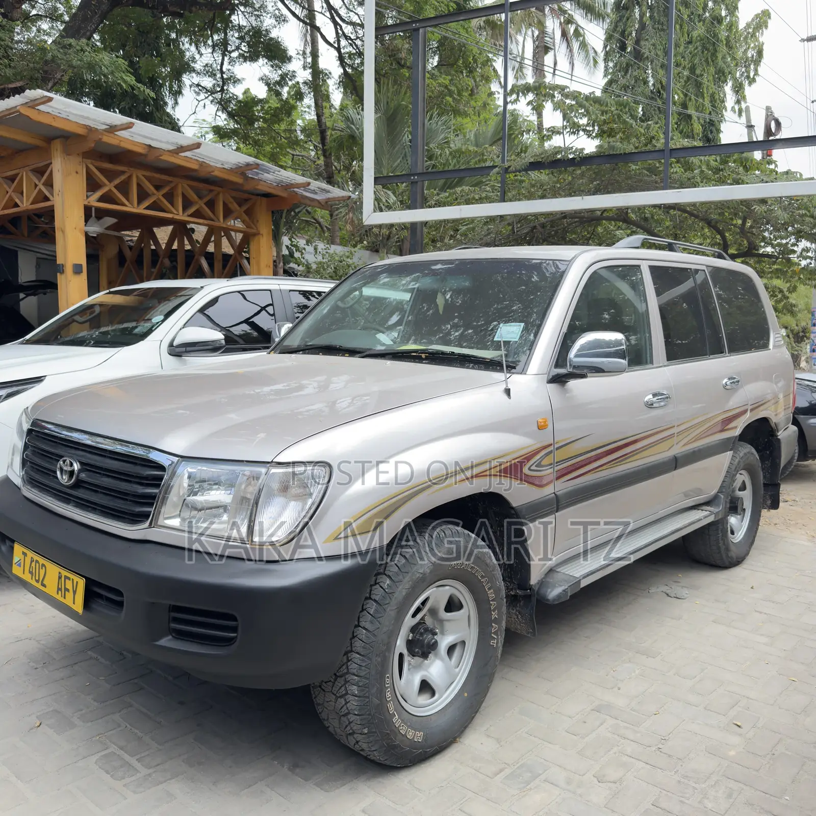 Toyota Land Cruiser 2002 Beige