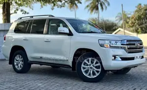 Toyota Land Cruiser 2020 Pearl