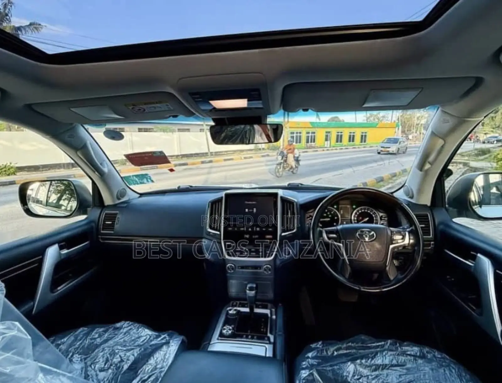 Toyota Land Cruiser 2020 Pearl