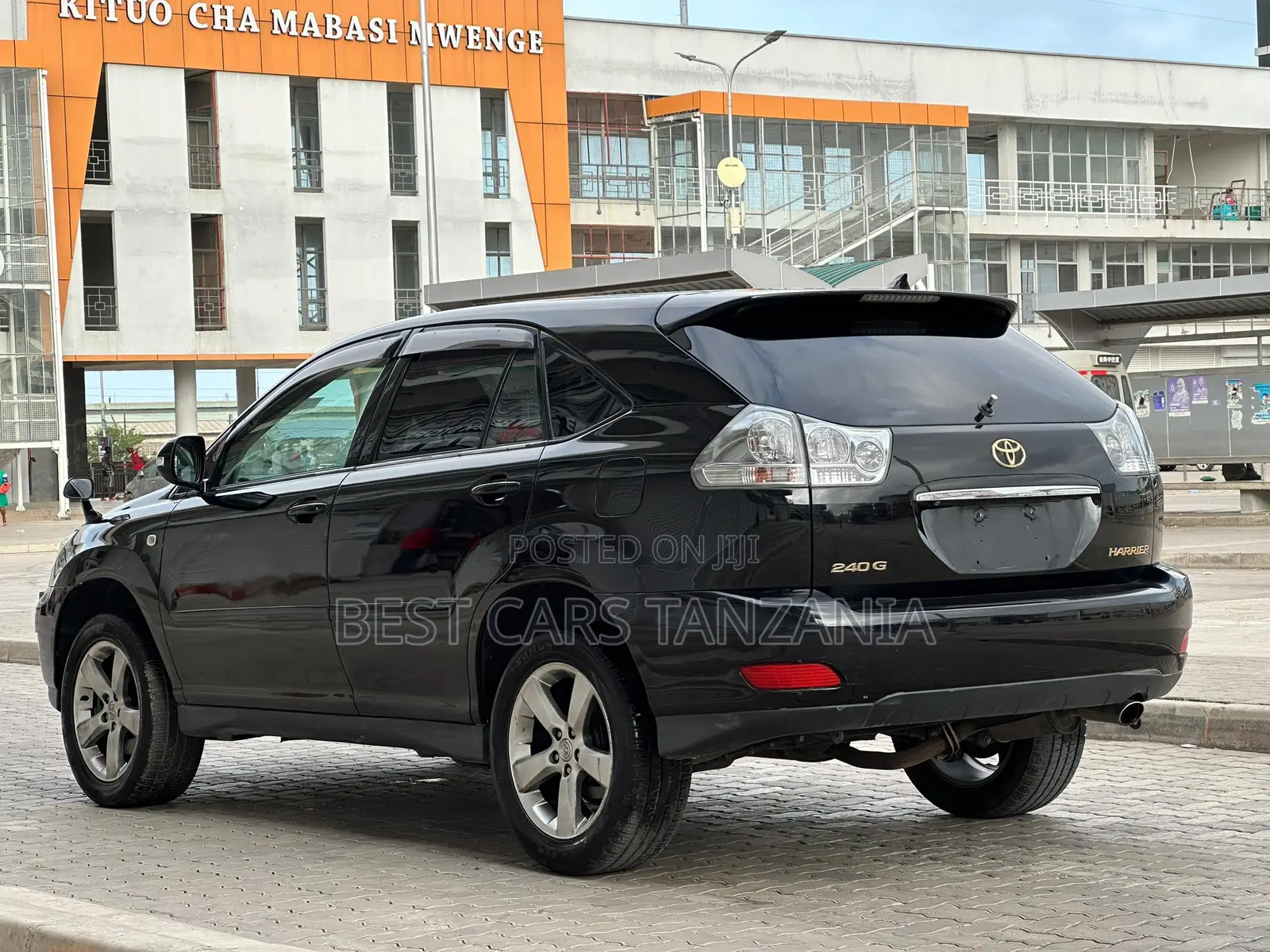 Toyota Harrier 2004 Black