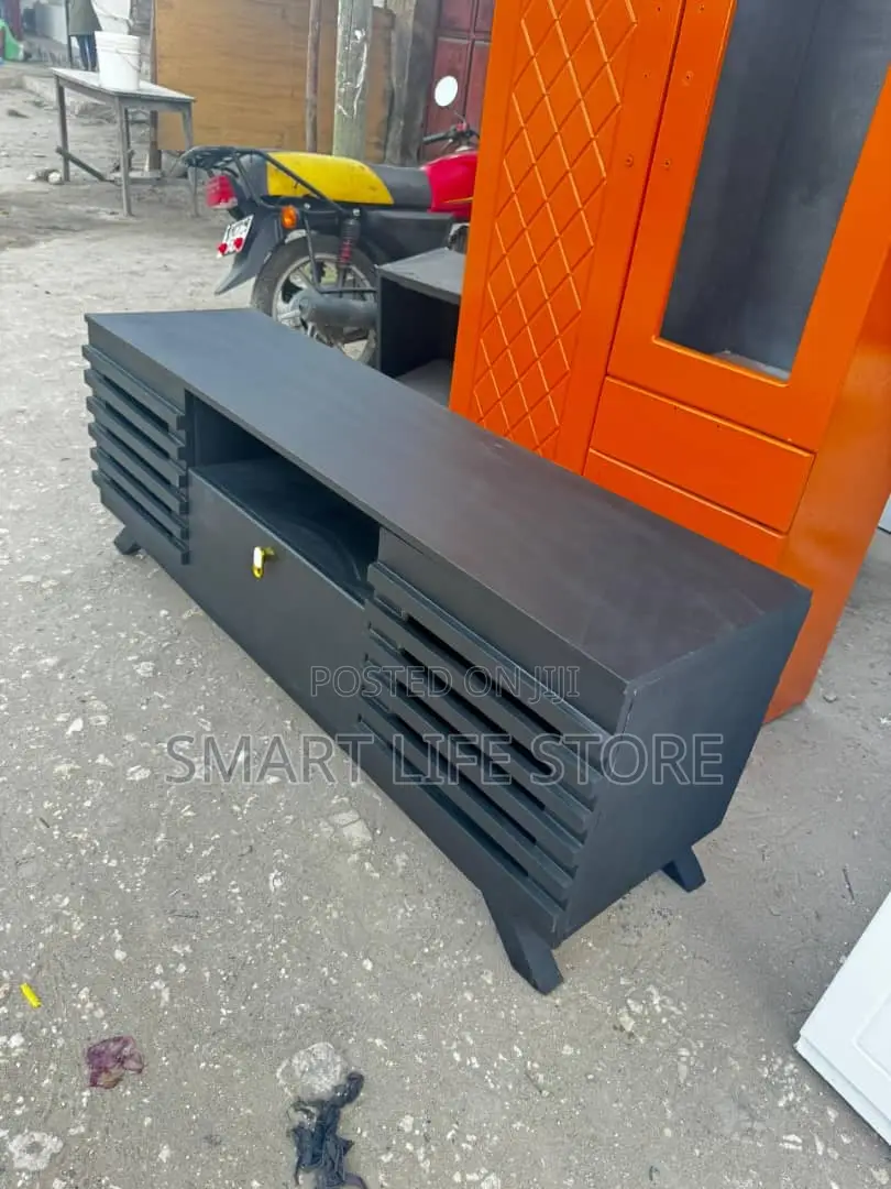 Shoe Case Ya Tv Classic