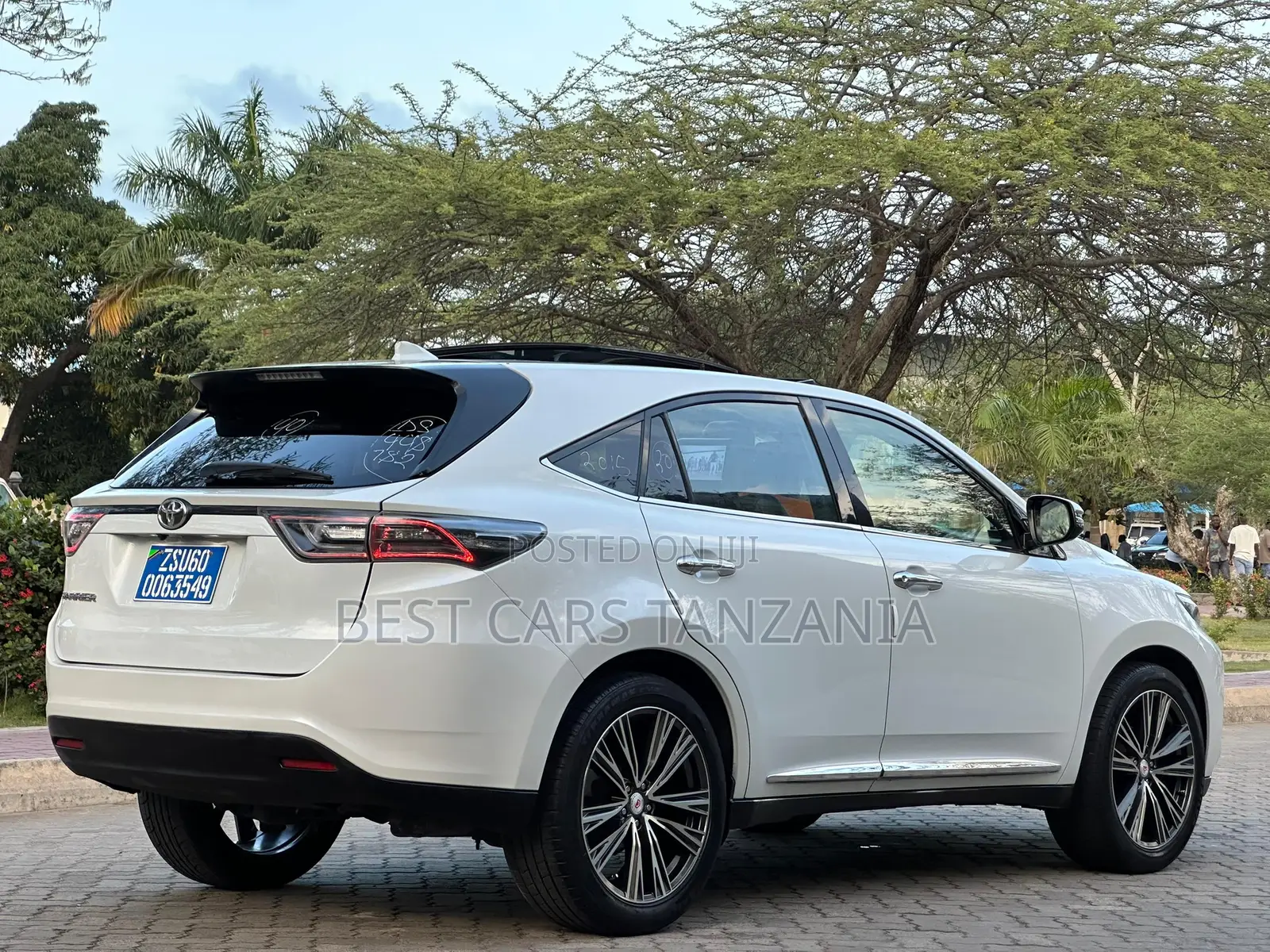 Toyota Harrier 2015 Pearl
