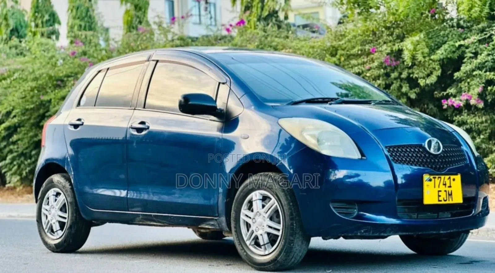 Toyota Vitz 2005 Blue