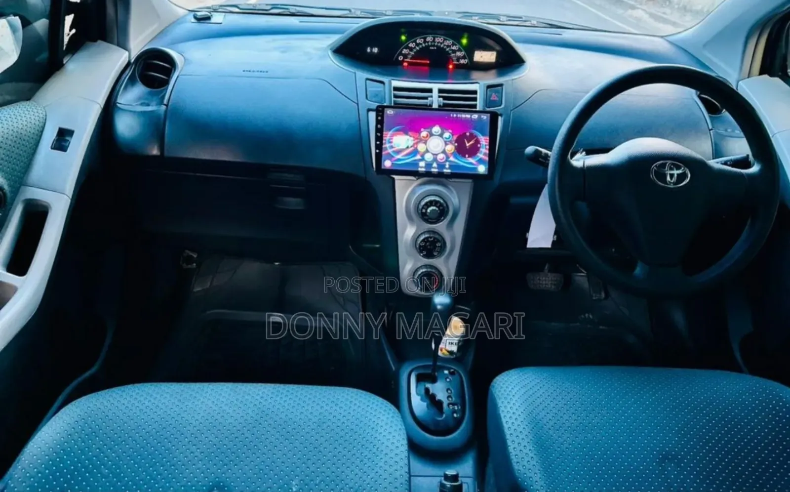 Toyota Vitz 2005 Blue