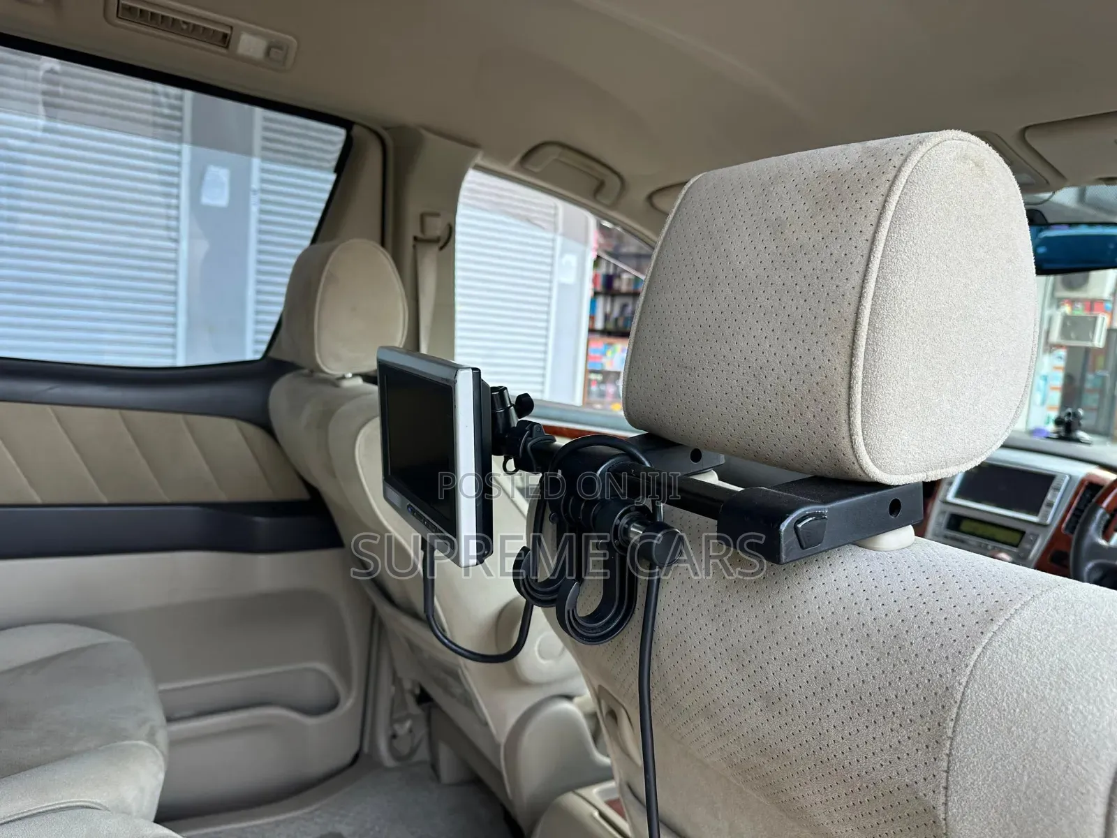 Toyota Alphard 2006 Silver