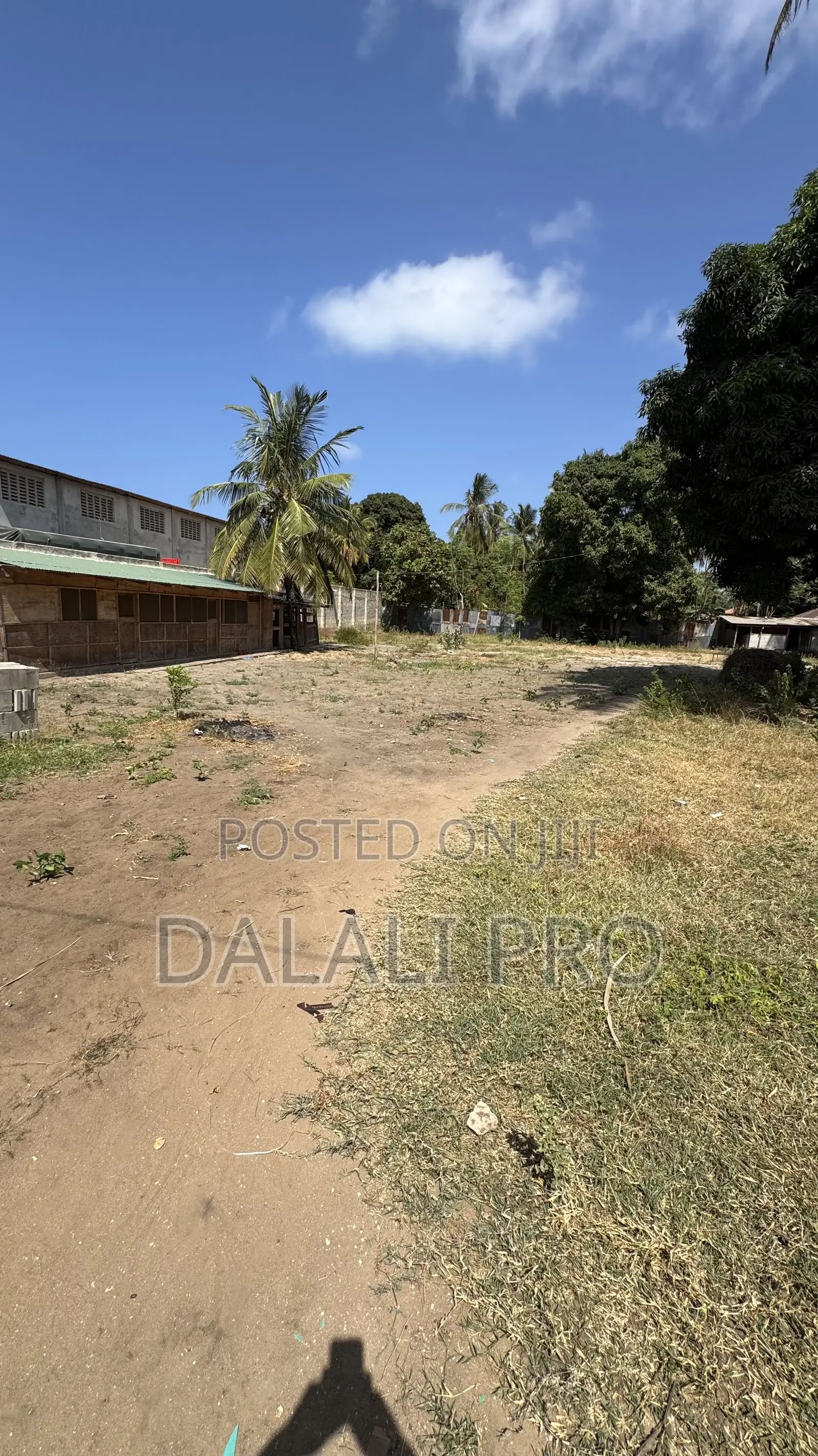 Plot for Sale in Kigamboni