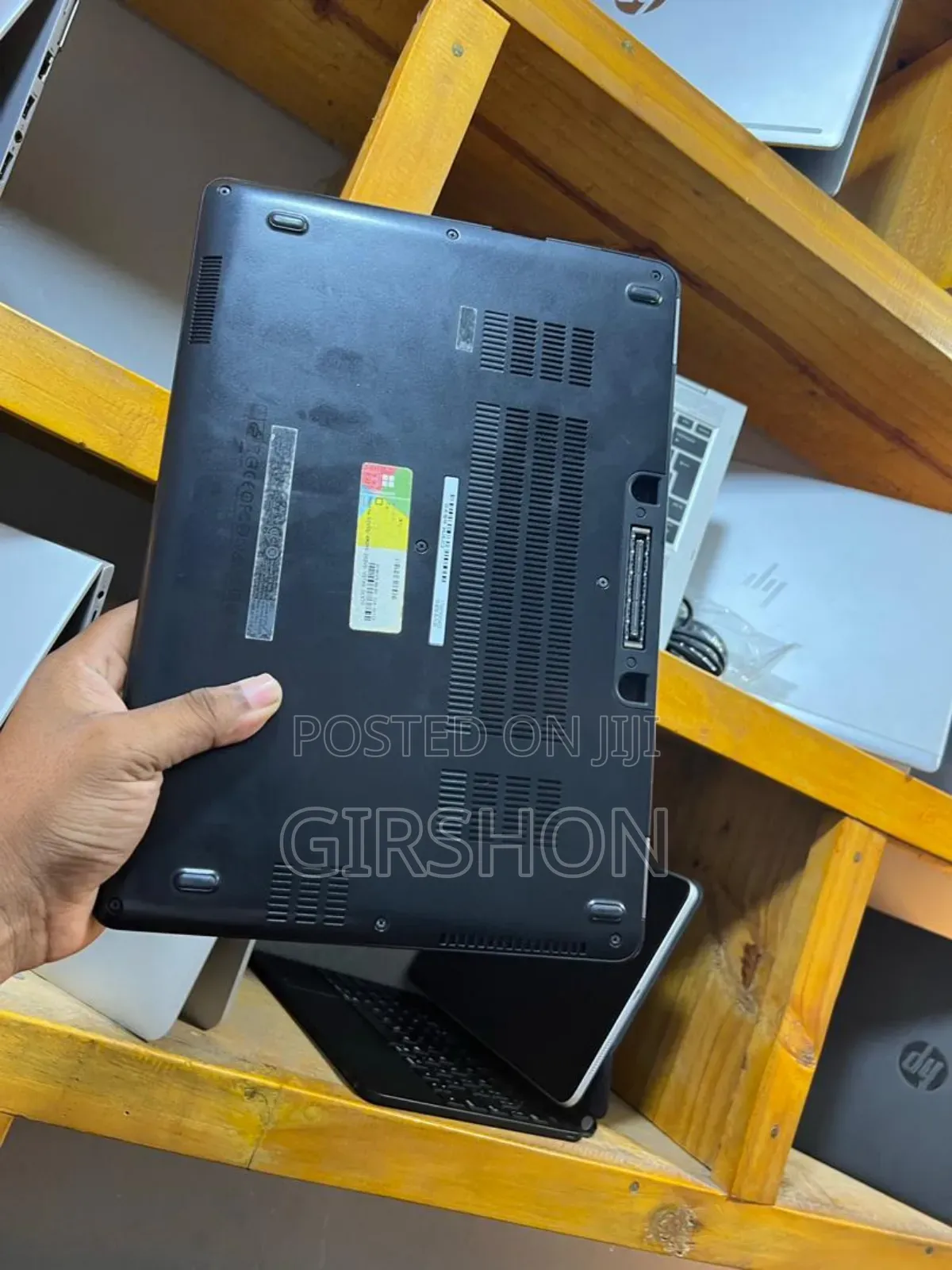 Laptop Dell Latitude E7270 8GB Intel Core I5 SSD 256GB