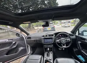 Volkswagen Tiguan 2021 White
