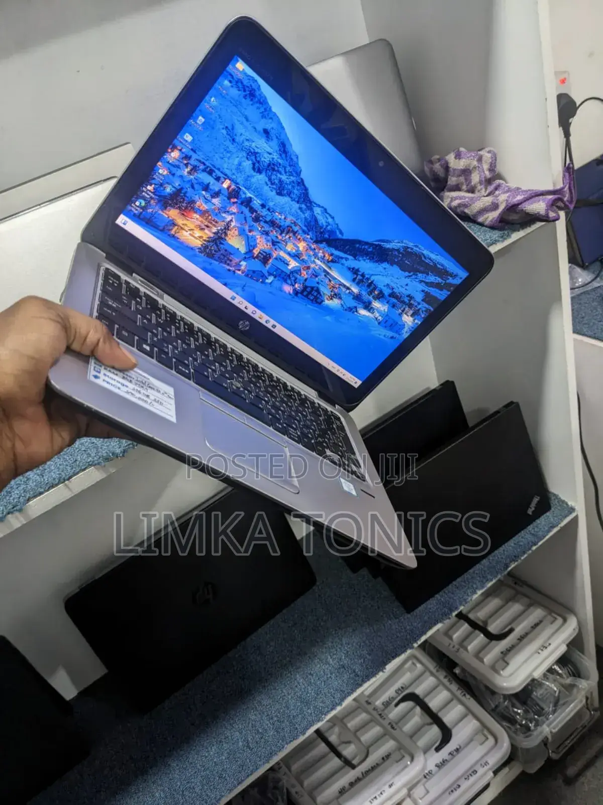New Laptop HP EliteBook 820 G3 8GB Intel Core I5 SSD 256GB