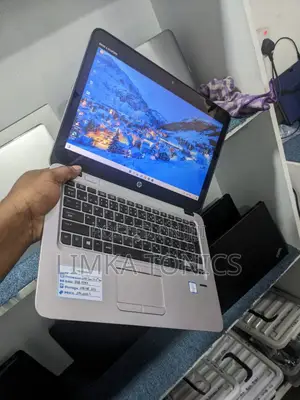 New Laptop HP EliteBook 820 G3 8GB Intel Core I5 SSD 256GB