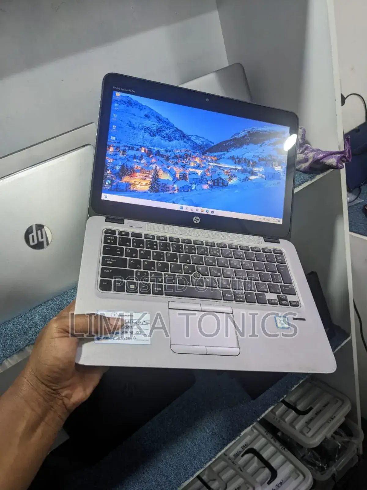 New Laptop HP EliteBook 820 G3 8GB Intel Core I5 SSD 256GB