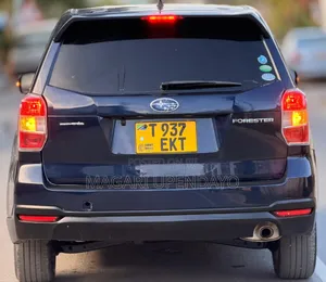 Subaru Forester 2014 Black