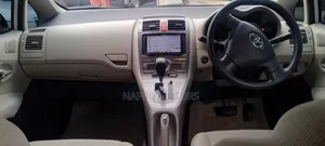 Toyota Auris 2008 White