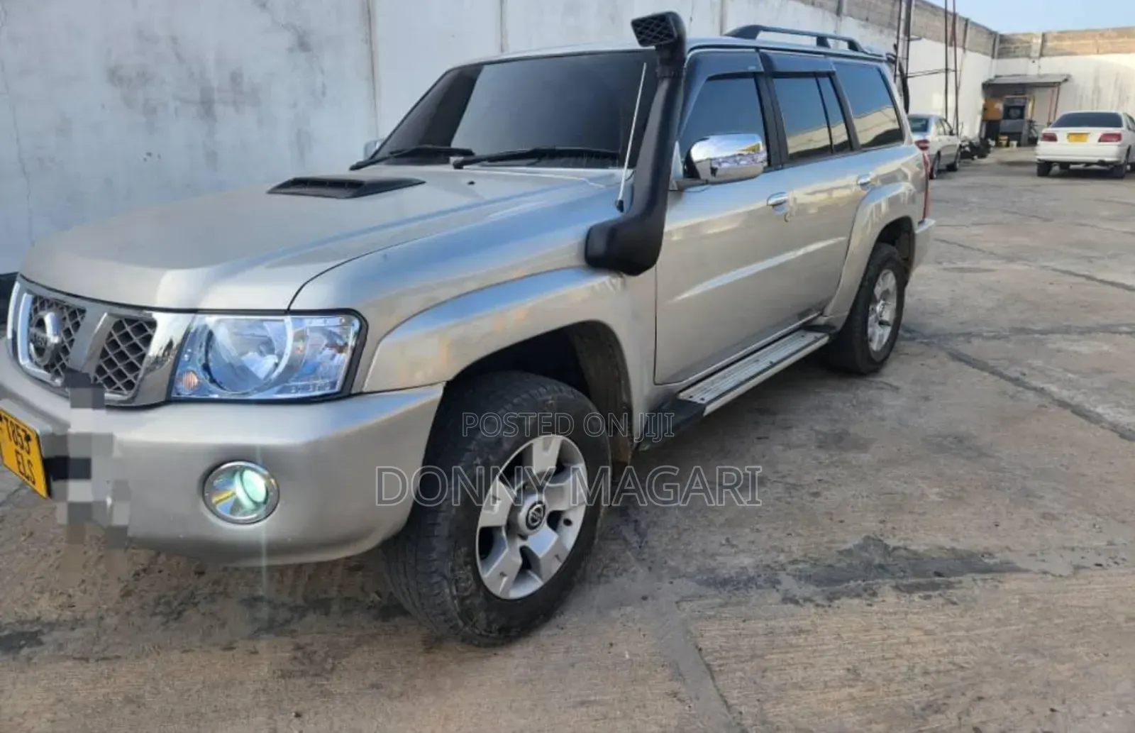 Nissan Patrol 4.5 2010 Silver