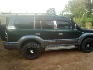 Toyota Land Cruiser Prado 2.7 3dr 2003 Green