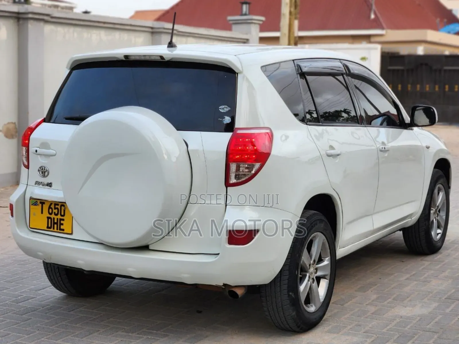 Toyota RAV4 2007 White
