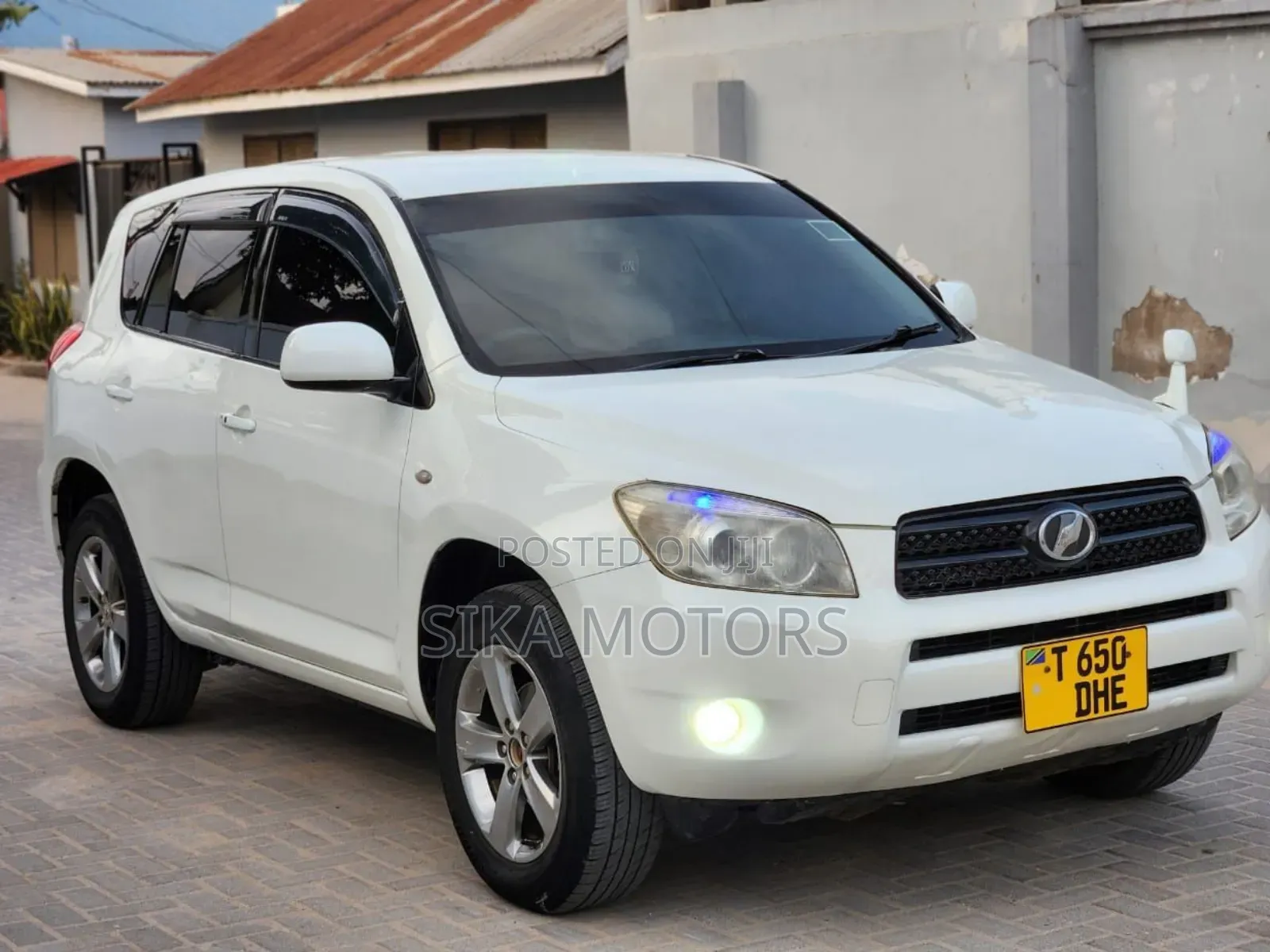 Toyota RAV4 2007 White