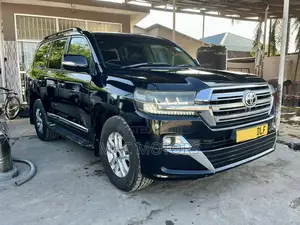 Toyota Land Cruiser 2015 Black