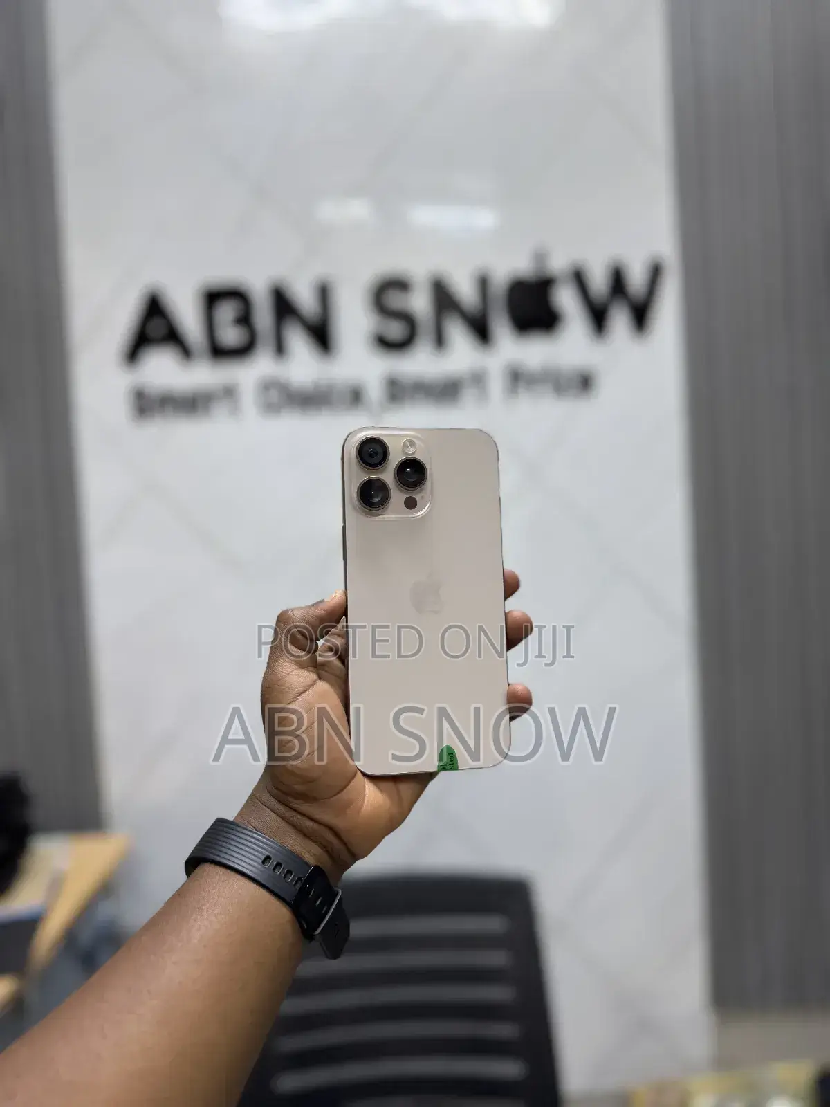 Apple iPhone 16 Pro Max 256 GB Gold
