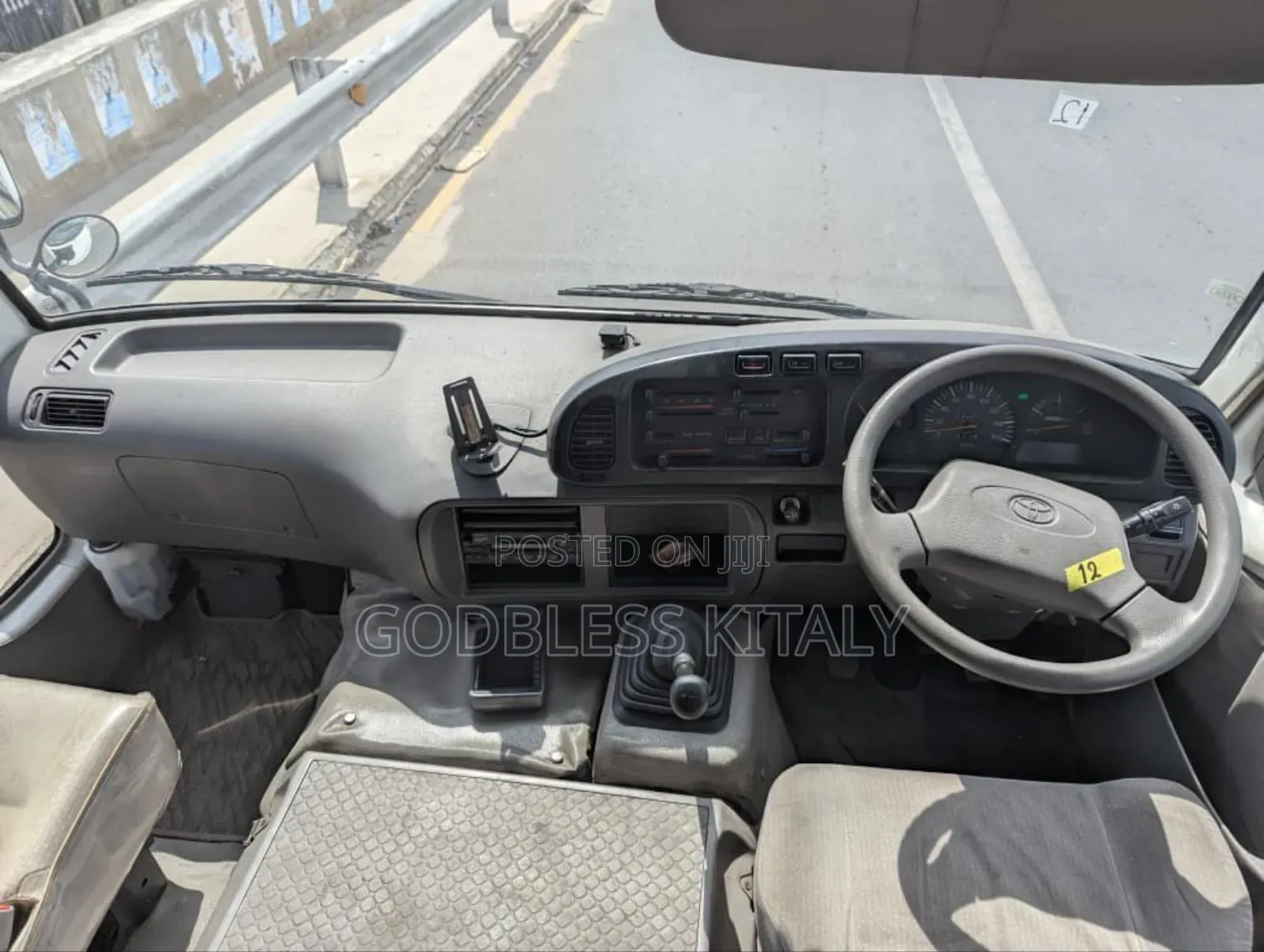 Toyota Coaster 2005 White