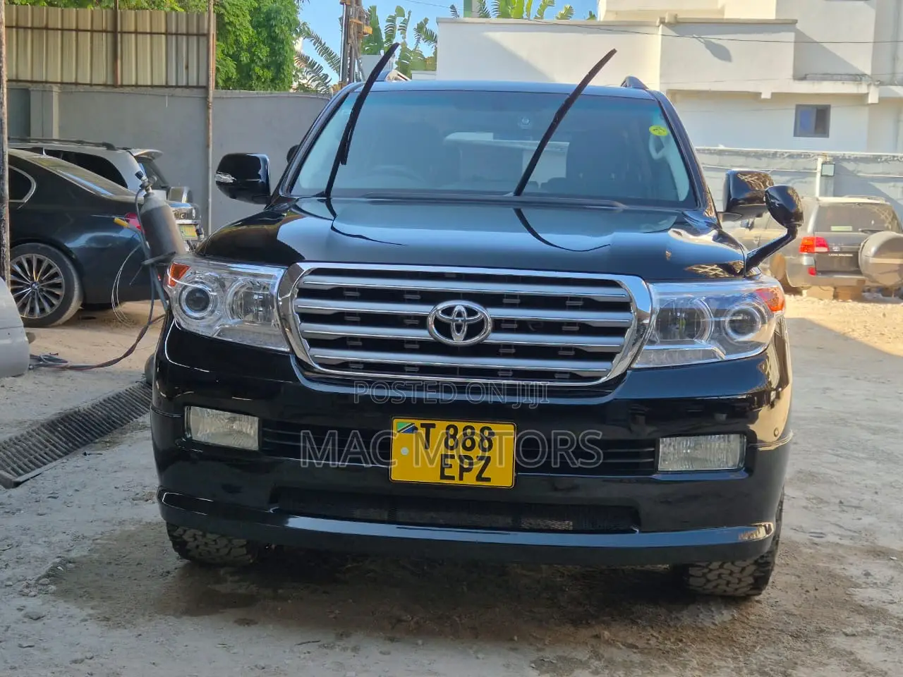 Toyota Land Cruiser 2011 Black
