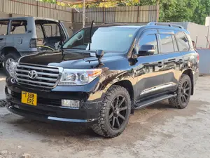 Toyota Land Cruiser 2011 Black