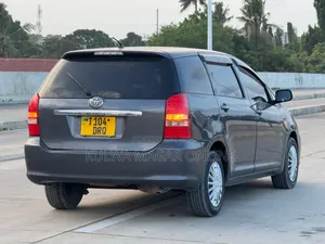 Toyota Wish 2005 Gray
