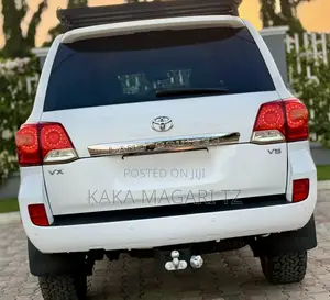 Toyota Land Cruiser 2015 Pearl