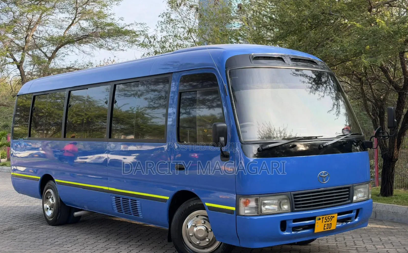 Toyota Coaster 1997 Blue