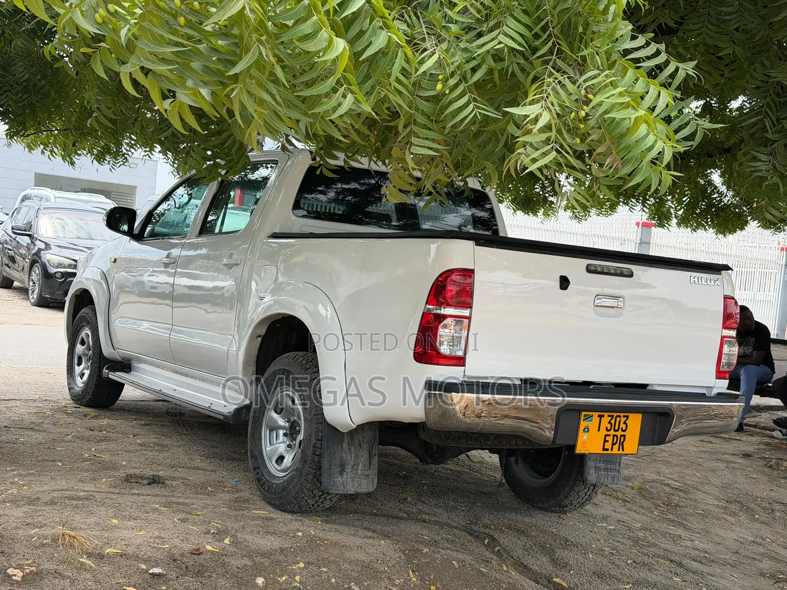 Toyota Hilux 2015 White