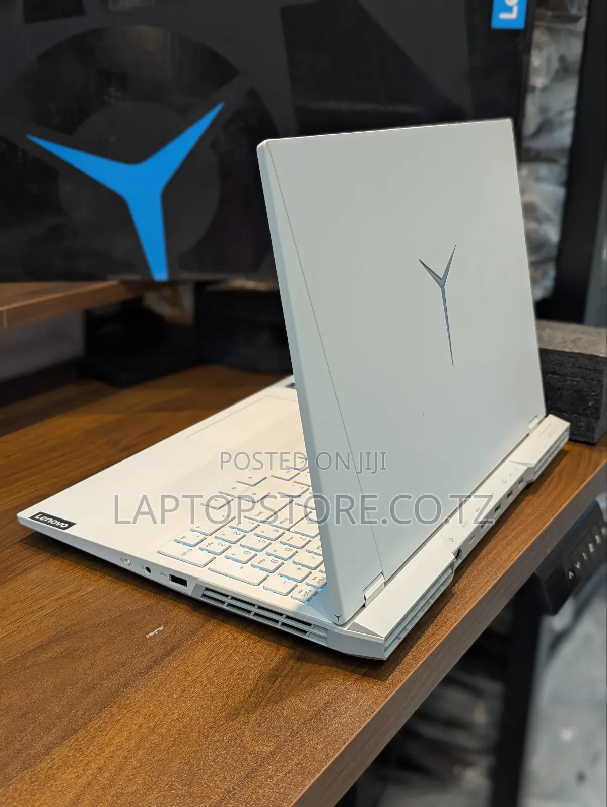New Laptop Lenovo 16GB Intel Core I9 SSD 1T