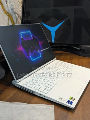 New Laptop Lenovo 16GB Intel Core I9 SSD 1T