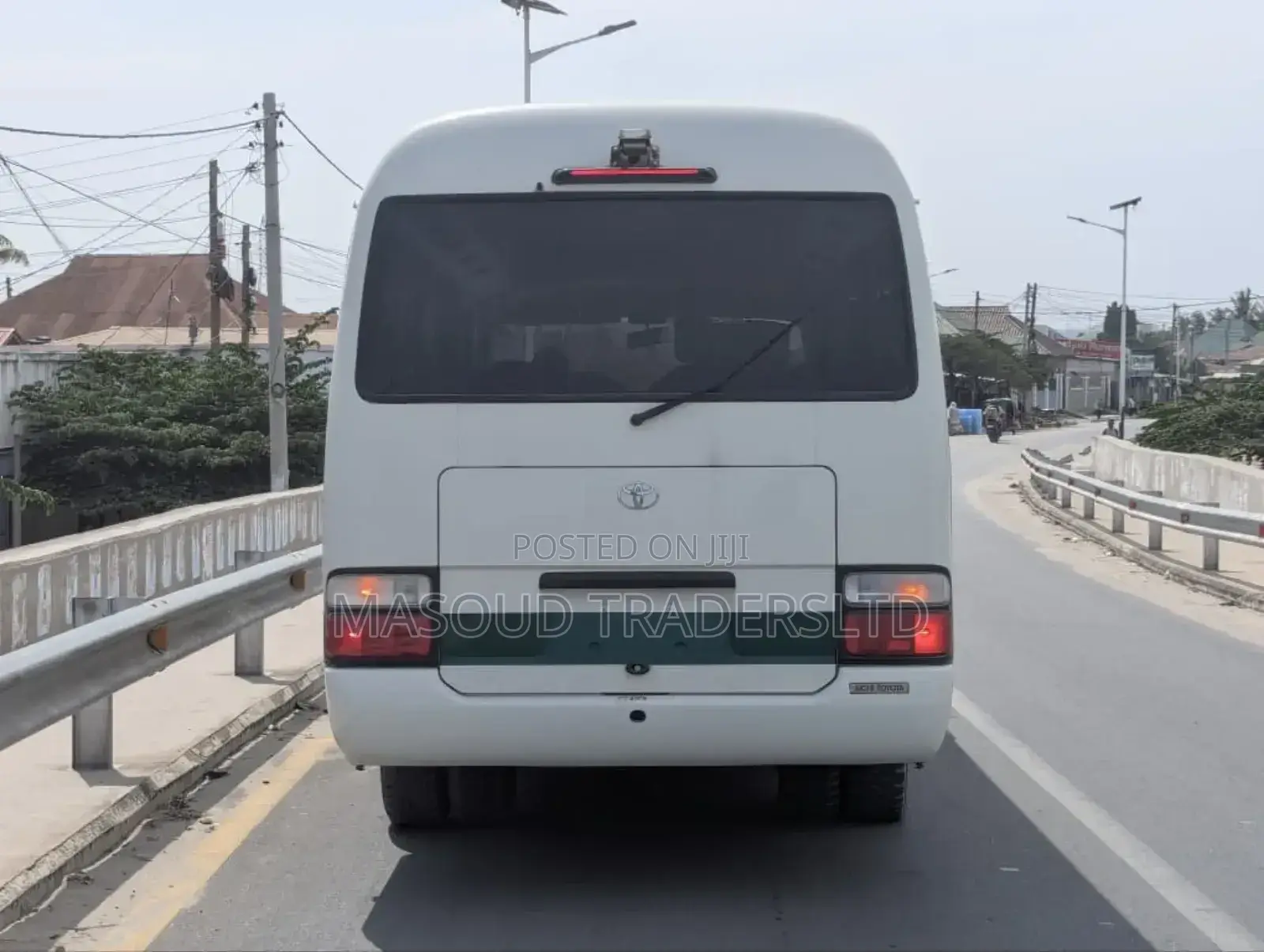 Toyota Coaster 2005 White