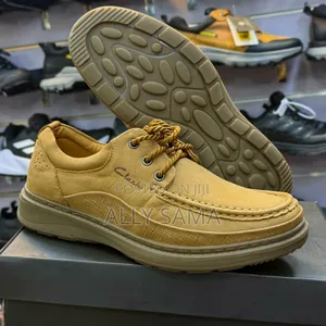 Men's Boots Low Clark's Material Heyman