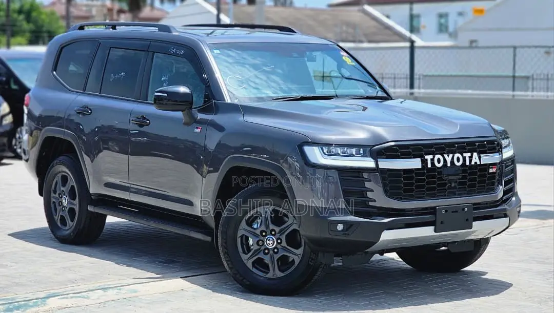 New Toyota Land Cruiser 2025 Gray