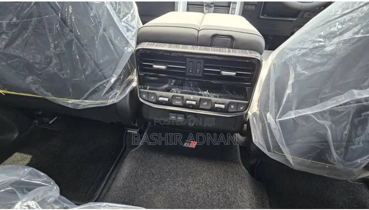 New Toyota Land Cruiser 2025 Gray