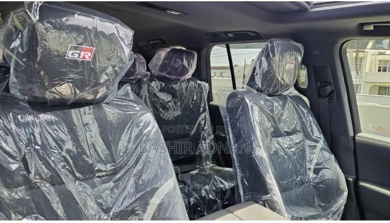 New Toyota Land Cruiser 2025 Gray