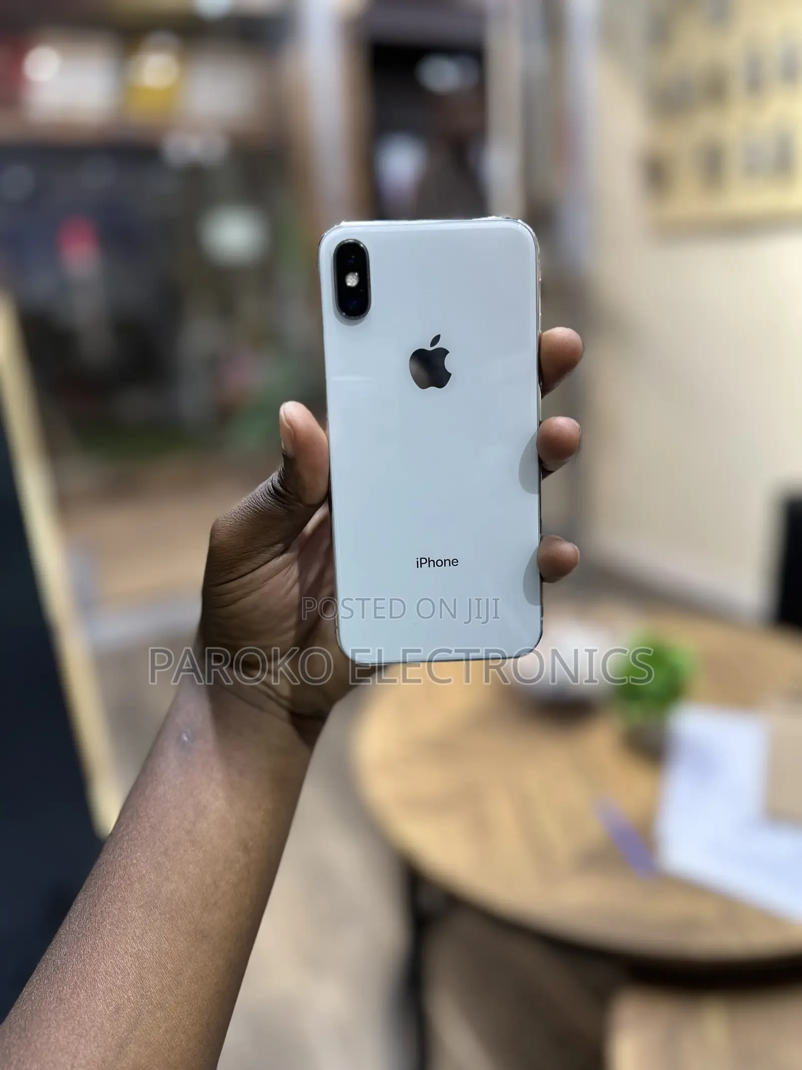Apple iPhone X 256 GB White