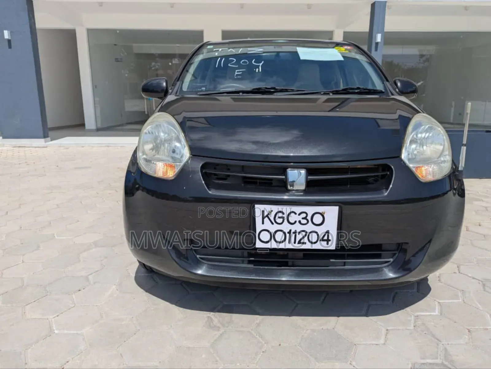 Toyota Passo 2011 Black