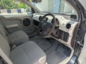 Toyota Passo 2011 Black
