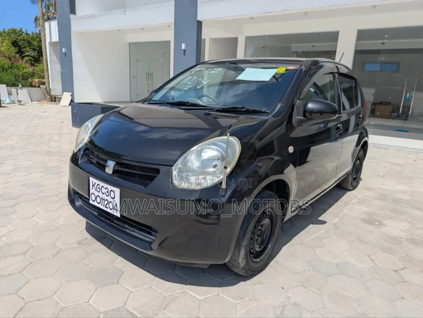 Toyota Passo 2011 Black