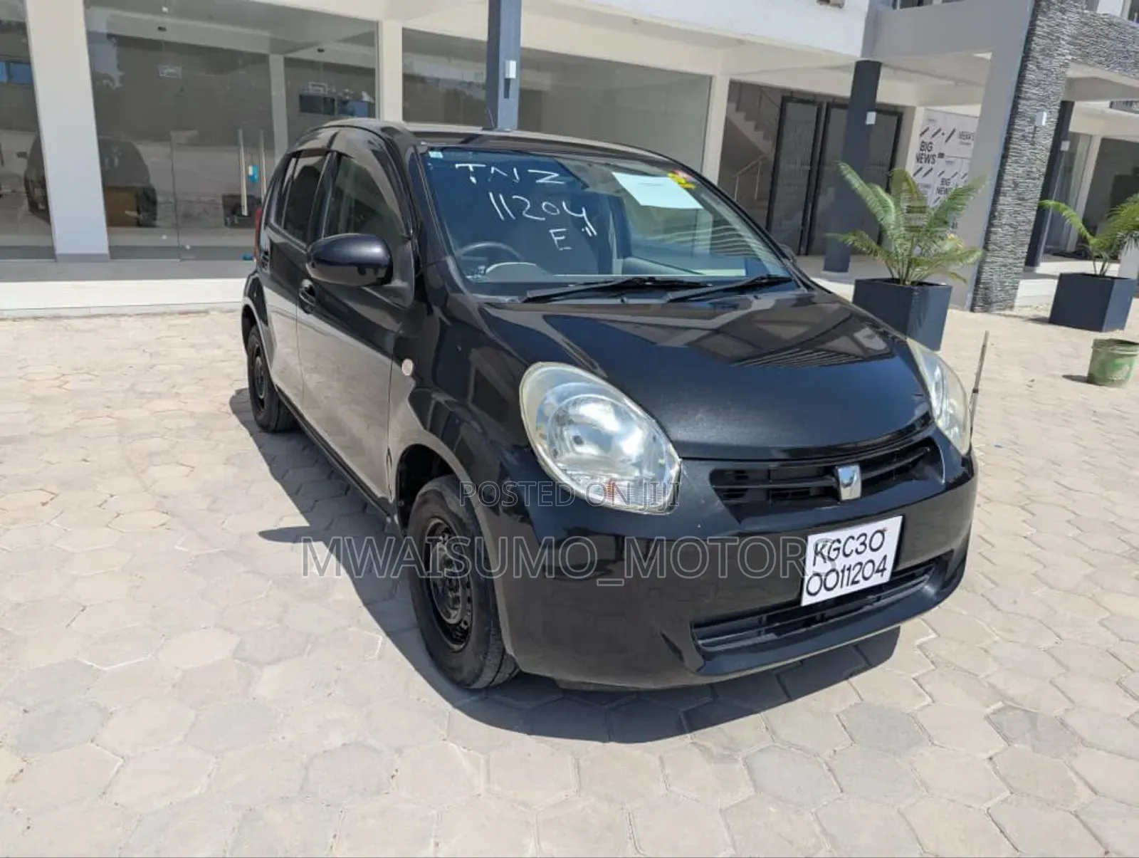 Toyota Passo 2011 Black