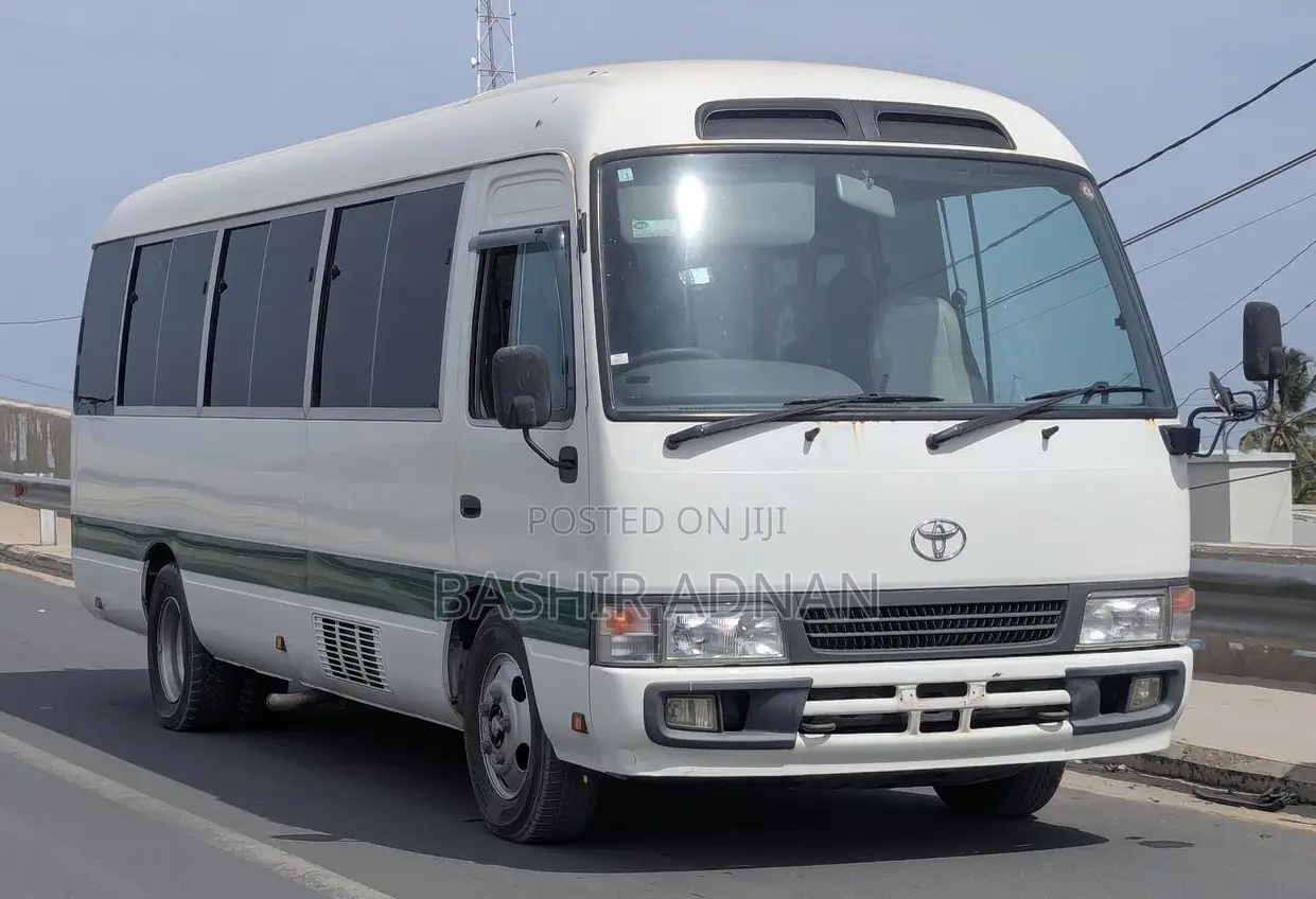 Toyota Coaster 2005 White