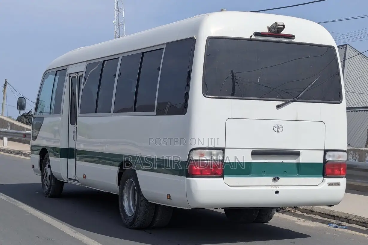 Toyota Coaster 2005 White