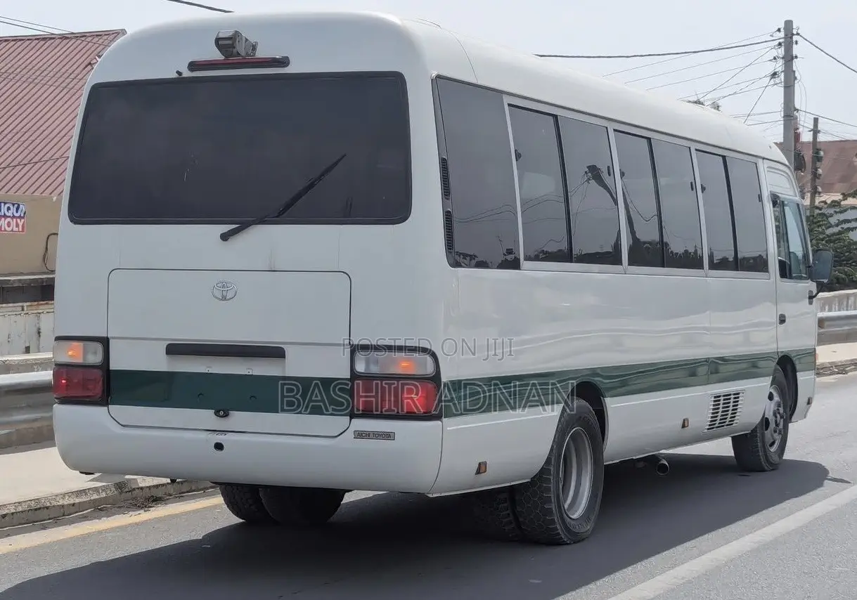 Toyota Coaster 2005 White