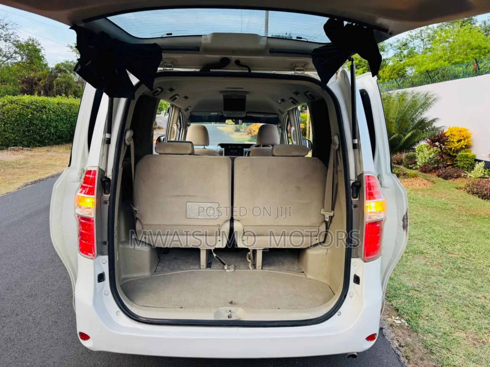 Toyota Noah 2008 Off white