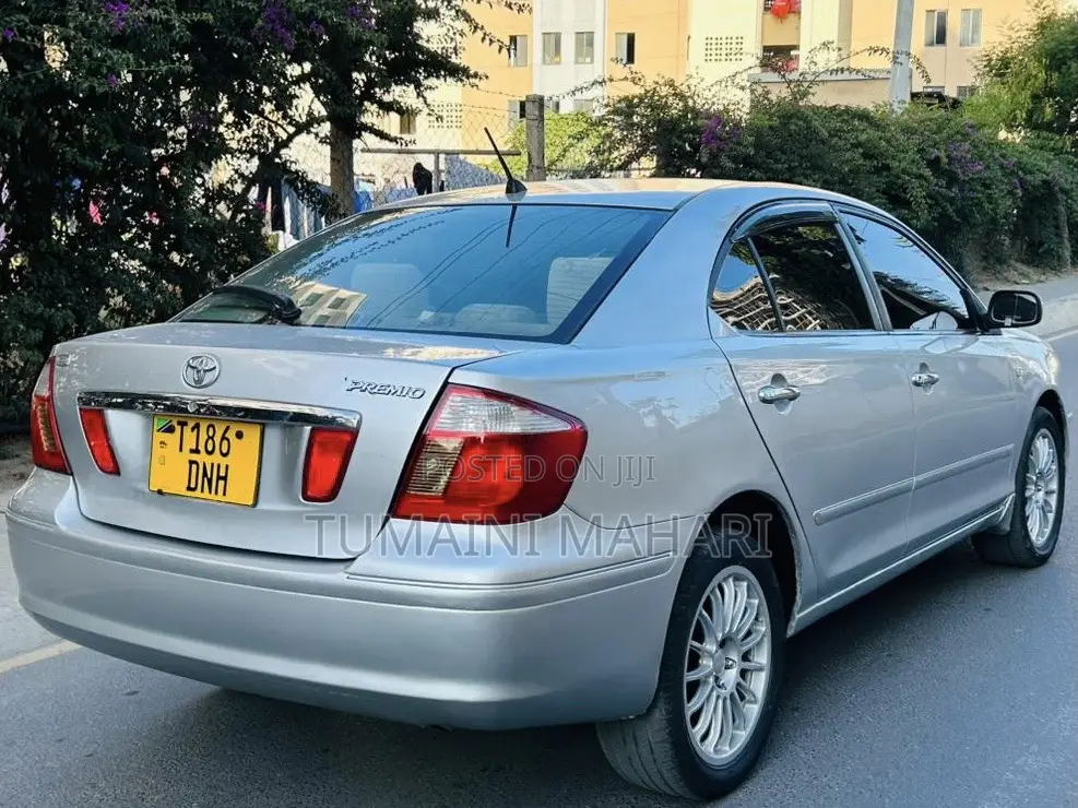 Toyota Premio 2005 Silver