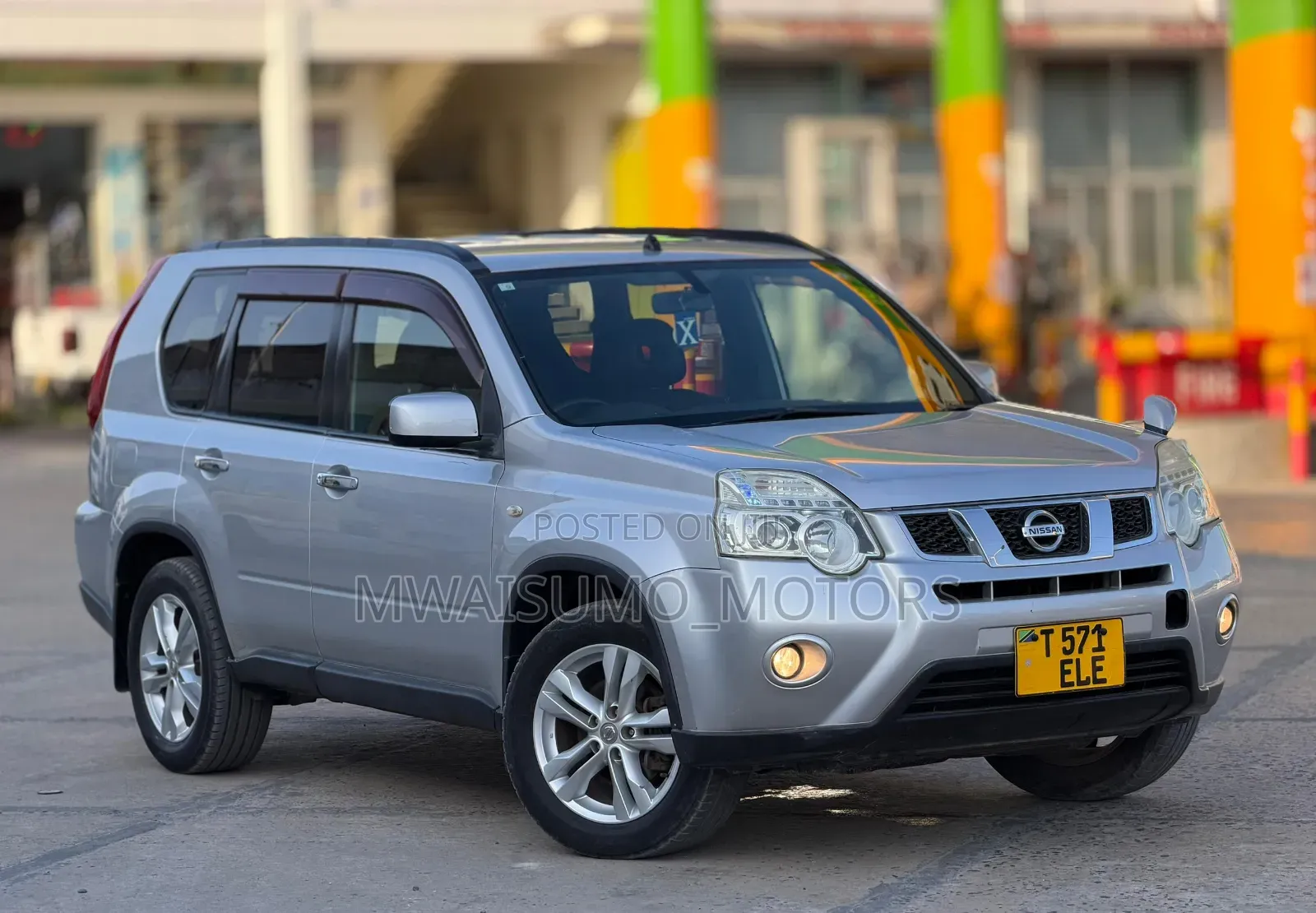 Nissan X-Trail 2011 Silver