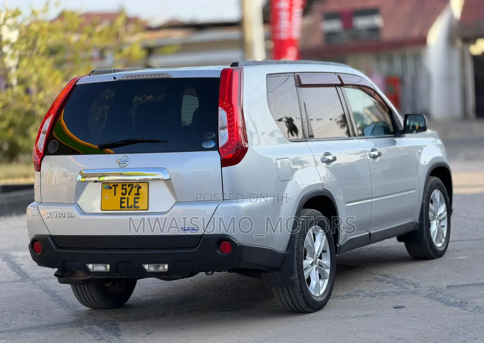 Nissan X-Trail 2011 Silver