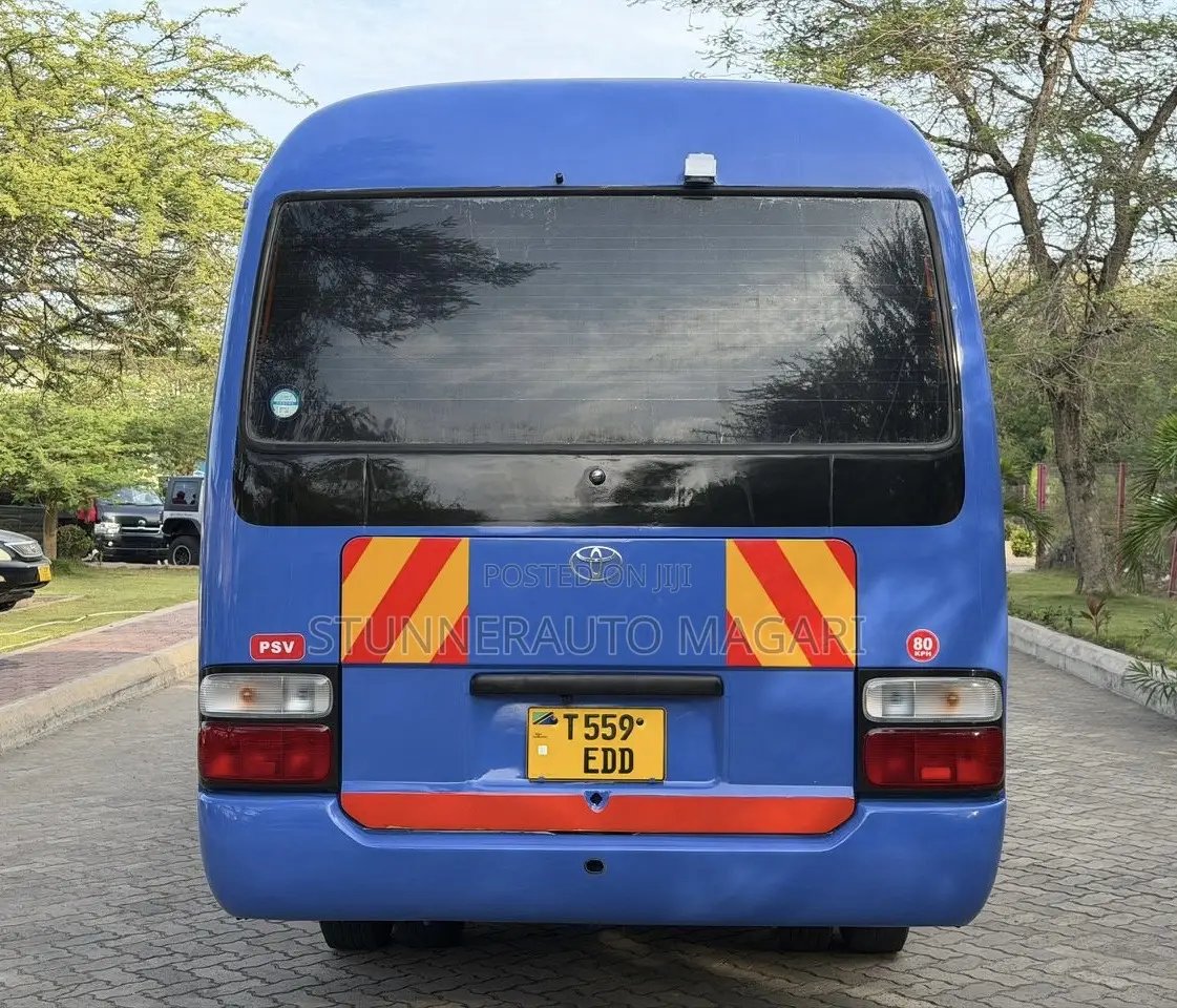 Toyota Coaster 1999 Blue
